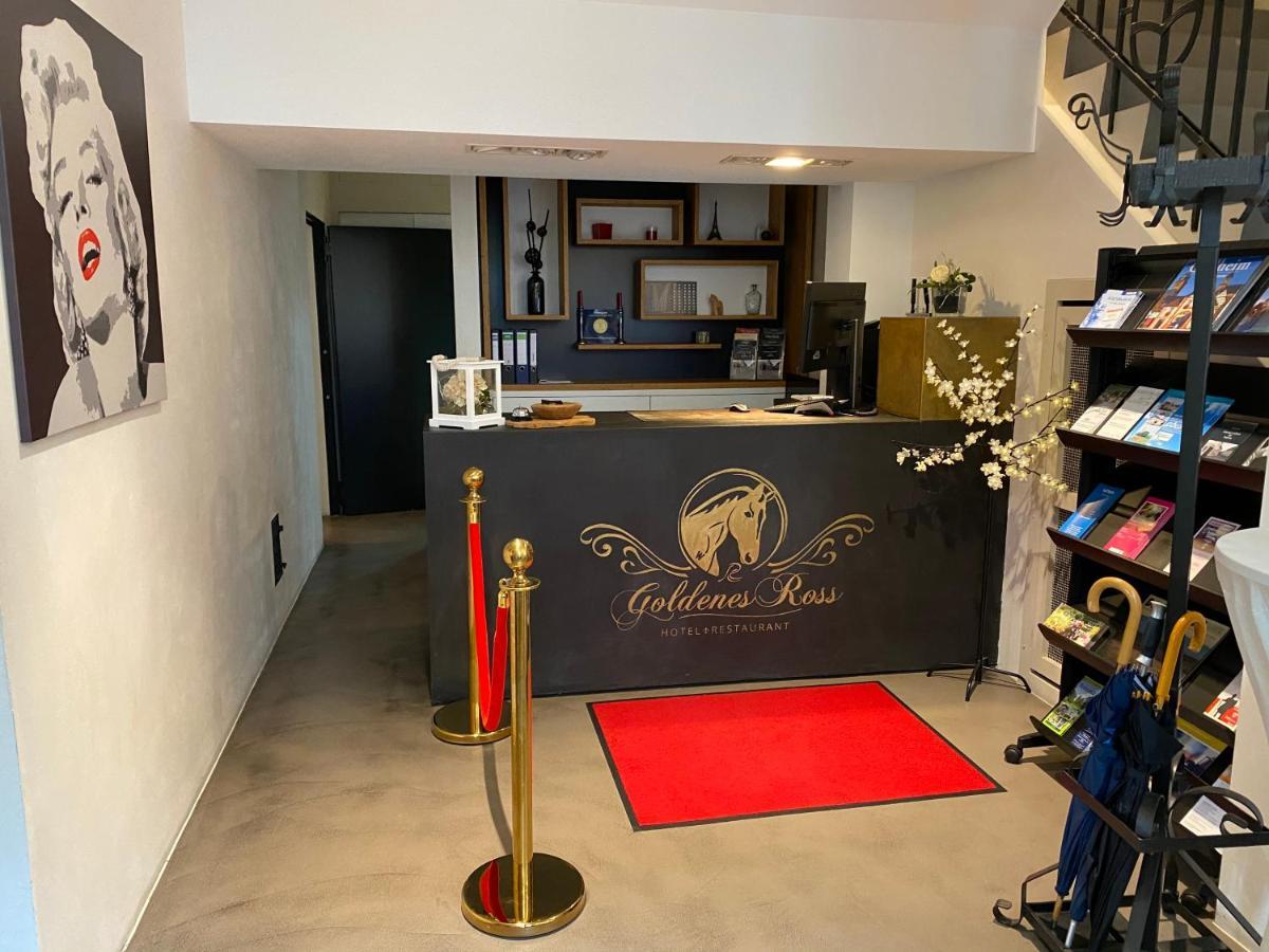 Hotel Restaurant Goldenes Ross Gollheim Экстерьер фото