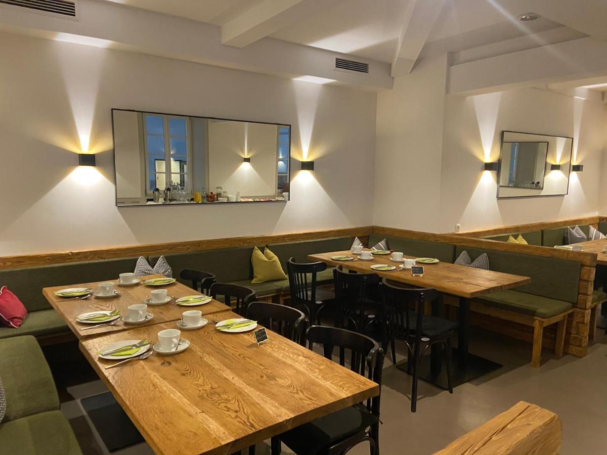 Hotel Restaurant Goldenes Ross Gollheim Экстерьер фото