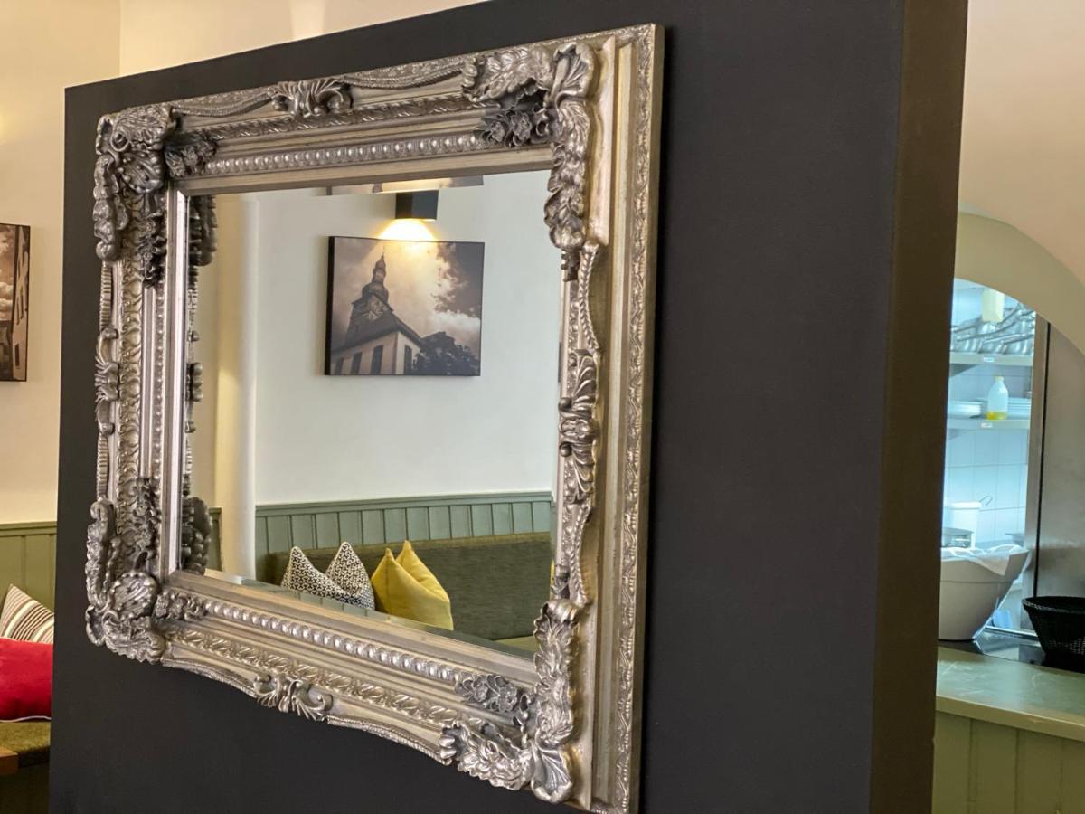 Hotel Restaurant Goldenes Ross Gollheim Экстерьер фото