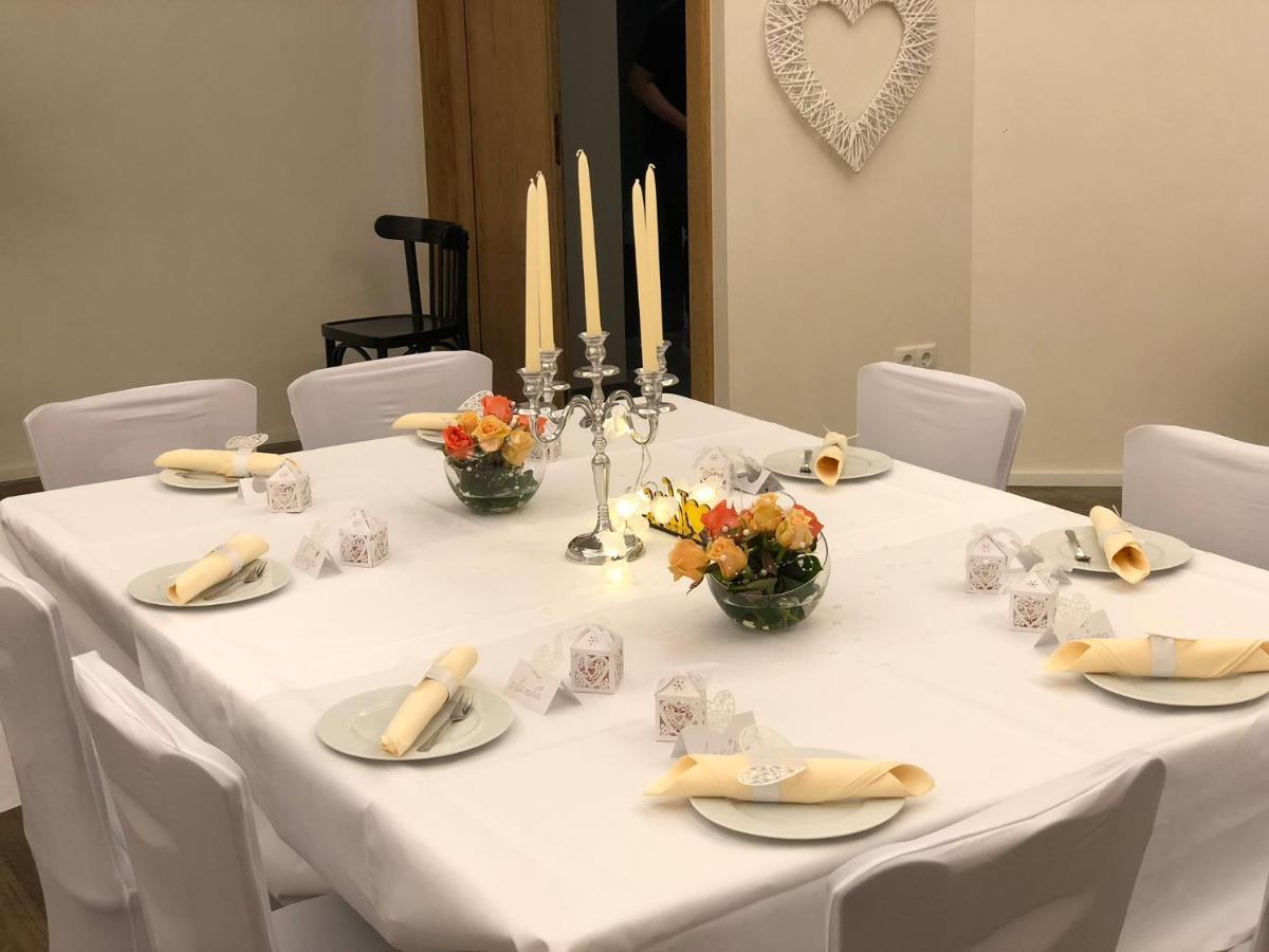 Hotel Restaurant Goldenes Ross Gollheim Экстерьер фото